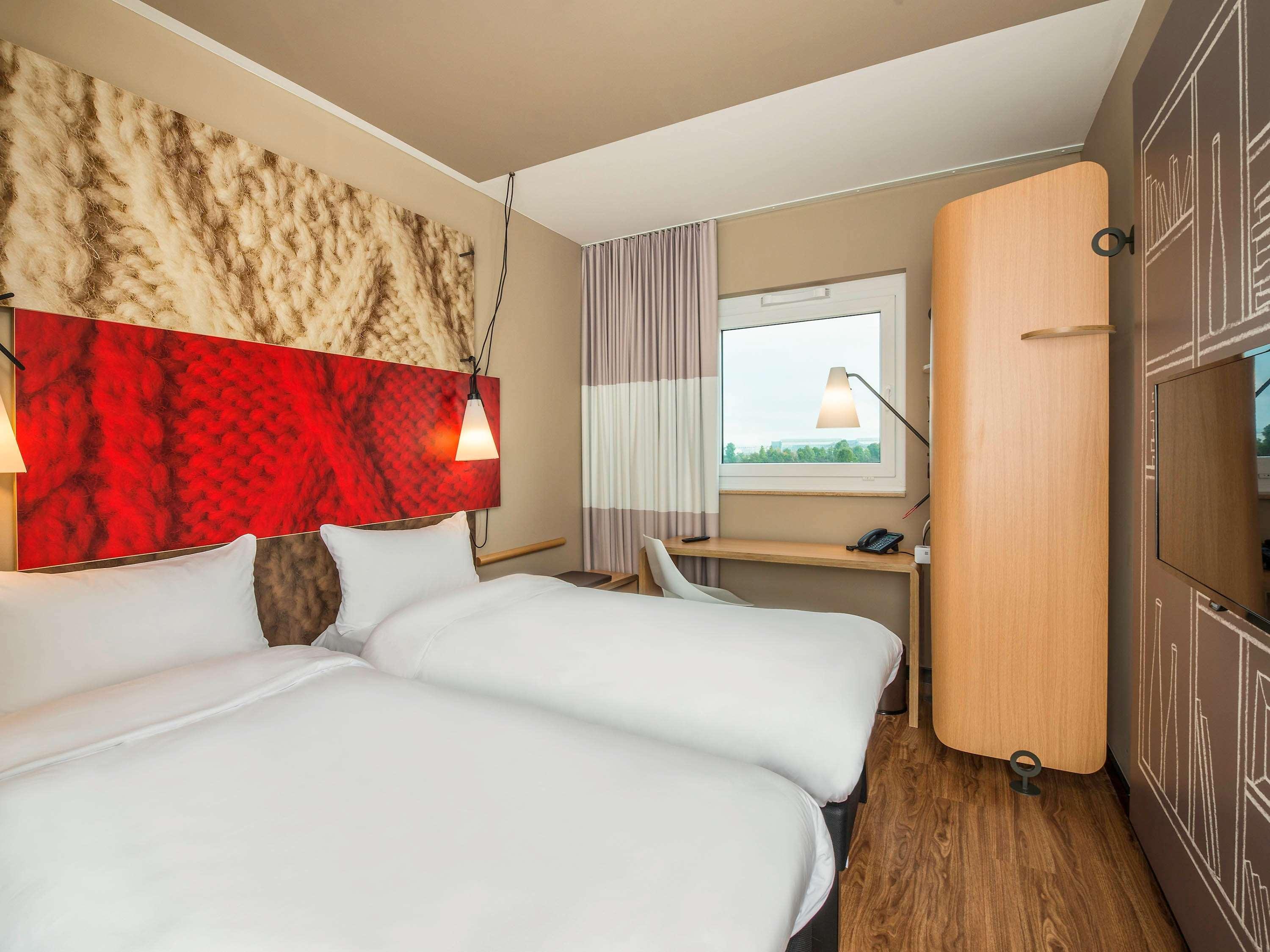 Отель Ibis Muenchen Airport Sued Халльбергмос Экстерьер фото